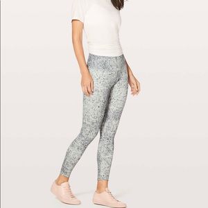 Lululemon Wunder Under Hi-Rise 7/8 Tight 25"